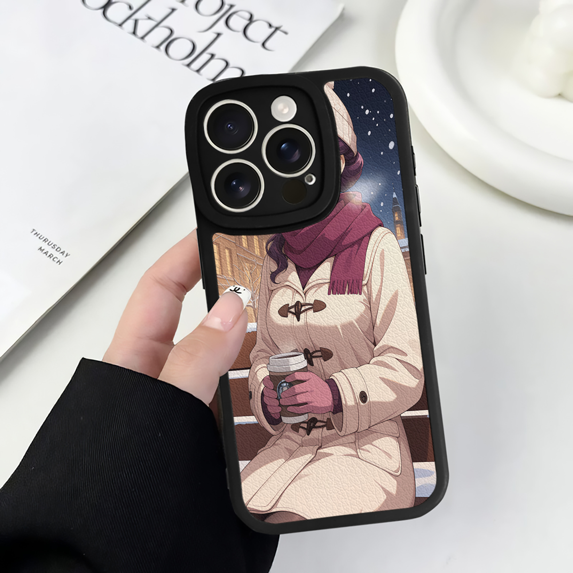 薬屋のひとりごと The Apothecary Diaries 【iPhone 16シリーズ対応】シリコンスマホケース（レザー調） 材質：シリコン
